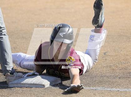 Thumbnail 3 in Point Loma vs. Poway (CIF SDS D1 Second Round) photogallery.