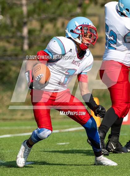 Thumbnail 3 in Kent Denver vs Manual photogallery.