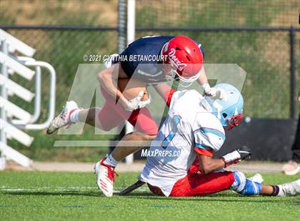Thumbnail 1 in Kent Denver vs Manual photogallery.