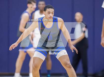 Thumbnail 1 in Walton vs. Pope photogallery.