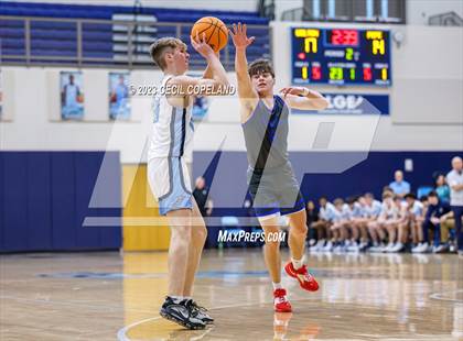 Thumbnail 2 in Walton vs. Pope photogallery.