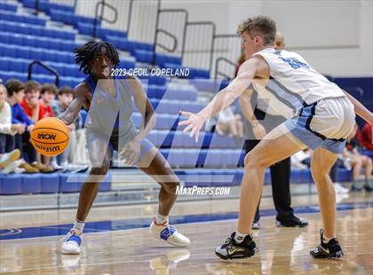 Thumbnail 3 in Walton vs. Pope photogallery.