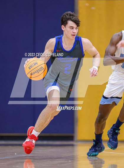 Thumbnail 3 in Walton vs. Pope photogallery.