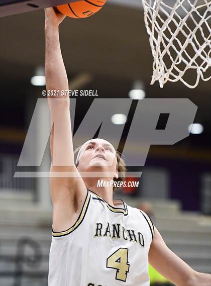 Thumbnail 2 in San Juan Hills vs Rancho Solano Prep (The Holiday Classic) photogallery.