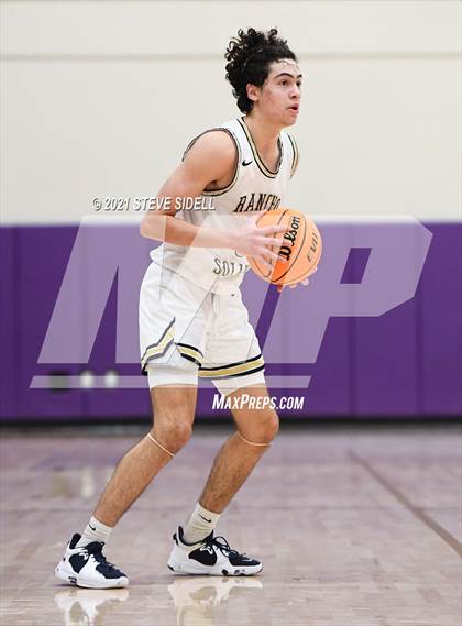 Thumbnail 3 in San Juan Hills vs Rancho Solano Prep (The Holiday Classic) photogallery.