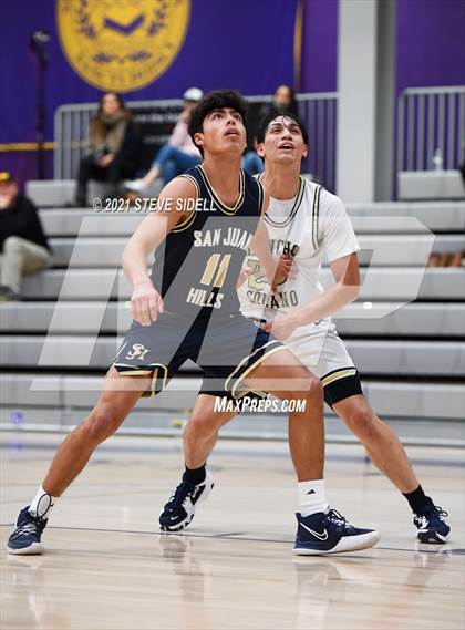 Thumbnail 2 in San Juan Hills vs Rancho Solano Prep (The Holiday Classic) photogallery.