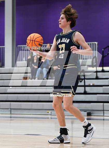 Thumbnail 2 in San Juan Hills vs Rancho Solano Prep (The Holiday Classic) photogallery.