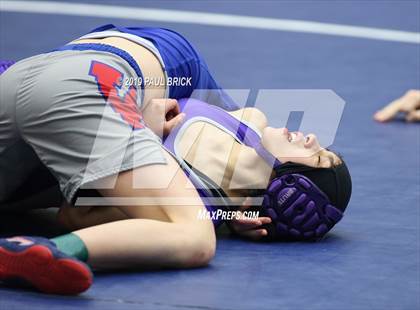 Thumbnail 2 in UIL 4A Regional Wrestling Championships  photogallery.