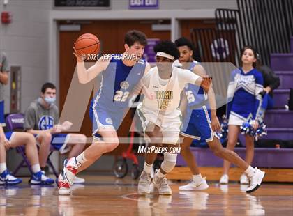 Thumbnail 3 in St. Vincent-St. Mary vs. Gilmour Academy (OHSAA D2 Regional Final) photogallery.