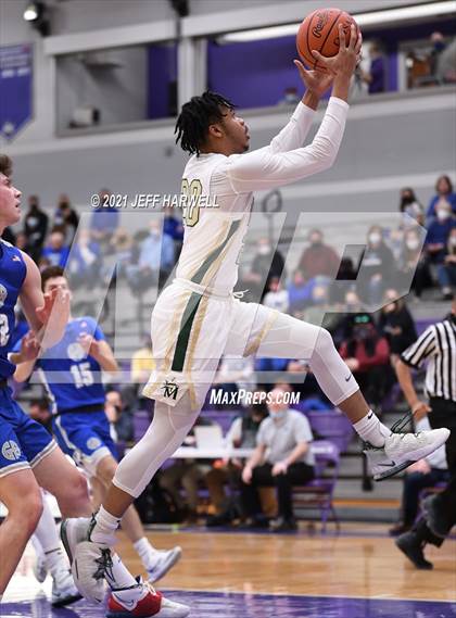 Thumbnail 3 in St. Vincent-St. Mary vs. Gilmour Academy (OHSAA D2 Regional Final) photogallery.