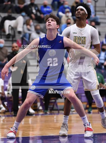 Thumbnail 3 in St. Vincent-St. Mary vs. Gilmour Academy (OHSAA D2 Regional Final) photogallery.