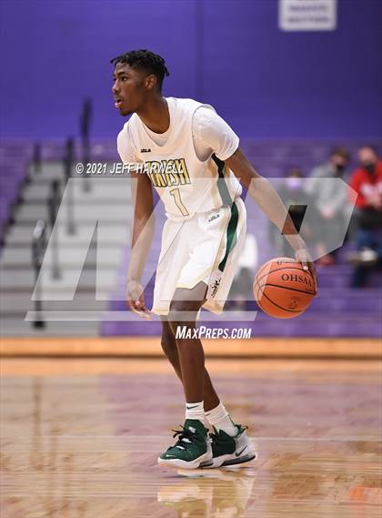 Thumbnail 3 in St. Vincent-St. Mary vs. Gilmour Academy (OHSAA D2 Regional Final) photogallery.