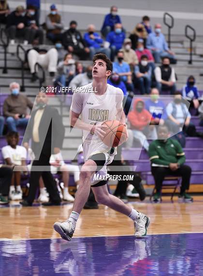 Thumbnail 3 in St. Vincent-St. Mary vs. Gilmour Academy (OHSAA D2 Regional Final) photogallery.