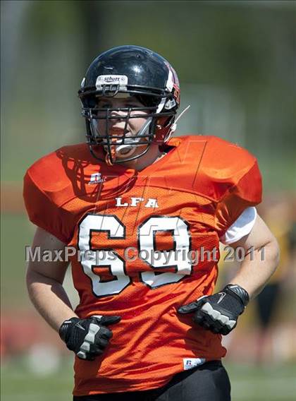 Thumbnail 2 in Lake Forest Academy vs. St. Laurence photogallery.
