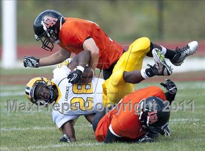 Thumbnail 2 in Lake Forest Academy vs. St. Laurence photogallery.