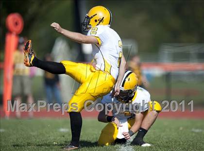 Thumbnail 1 in Lake Forest Academy vs. St. Laurence photogallery.