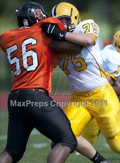 Thumbnail 1 in Lake Forest Academy vs. St. Laurence photogallery.
