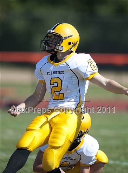 Thumbnail 3 in Lake Forest Academy vs. St. Laurence photogallery.