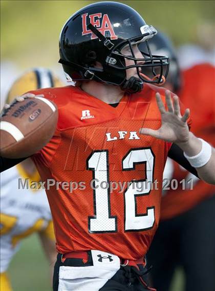 Thumbnail 1 in Lake Forest Academy vs. St. Laurence photogallery.