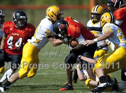 Thumbnail 3 in Lake Forest Academy vs. St. Laurence photogallery.