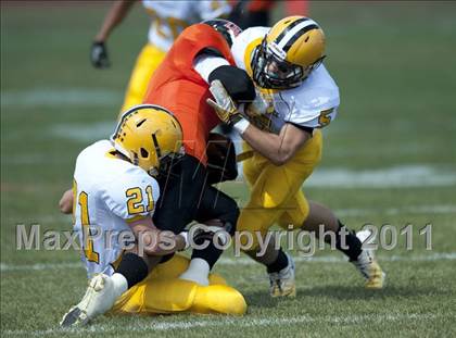 Thumbnail 1 in Lake Forest Academy vs. St. Laurence photogallery.