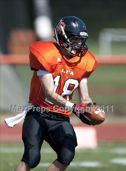 Thumbnail 2 in Lake Forest Academy vs. St. Laurence photogallery.