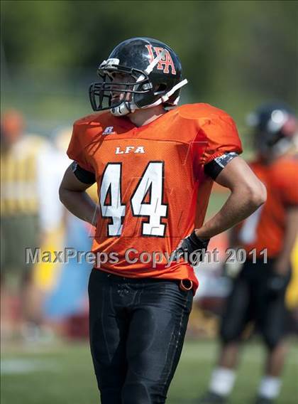 Thumbnail 1 in Lake Forest Academy vs. St. Laurence photogallery.