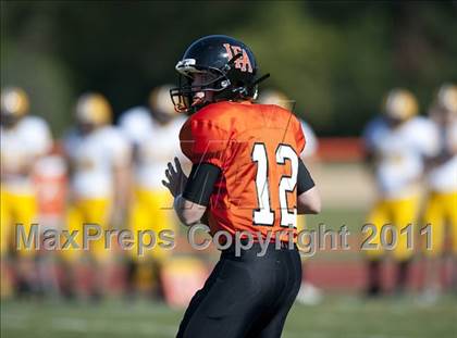 Thumbnail 3 in Lake Forest Academy vs. St. Laurence photogallery.