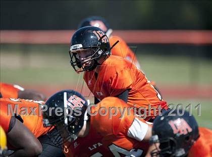 Thumbnail 3 in Lake Forest Academy vs. St. Laurence photogallery.