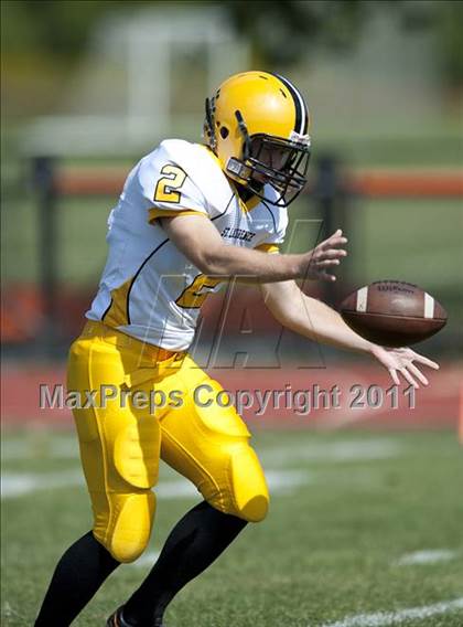 Thumbnail 2 in Lake Forest Academy vs. St. Laurence photogallery.