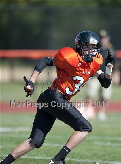 Thumbnail 1 in Lake Forest Academy vs. St. Laurence photogallery.