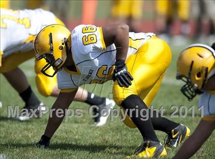 Thumbnail 3 in Lake Forest Academy vs. St. Laurence photogallery.