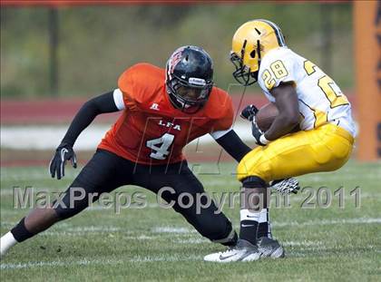 Thumbnail 1 in Lake Forest Academy vs. St. Laurence photogallery.