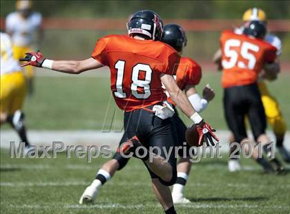 Thumbnail 1 in Lake Forest Academy vs. St. Laurence photogallery.