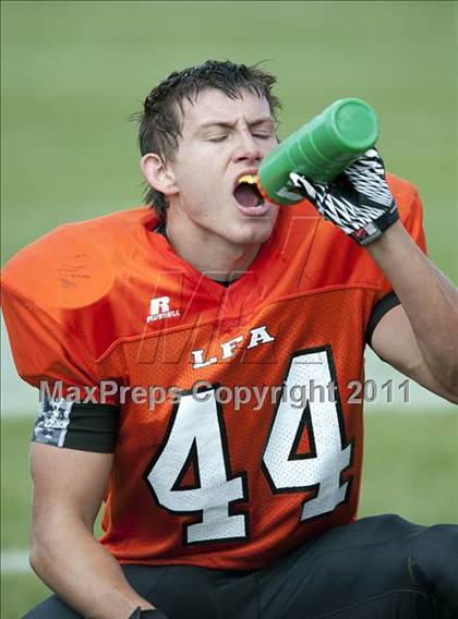 Thumbnail 2 in Lake Forest Academy vs. St. Laurence photogallery.