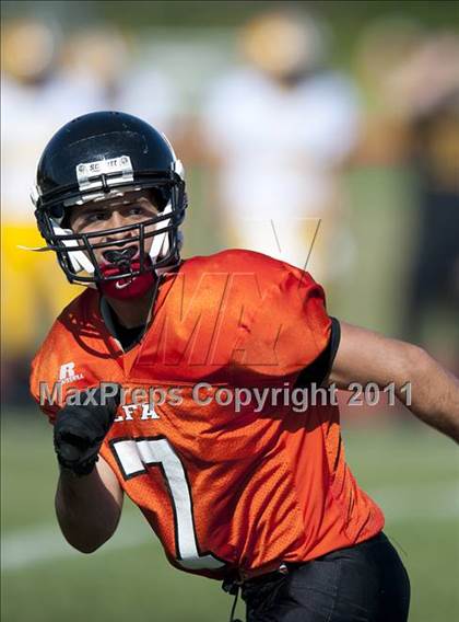 Thumbnail 3 in Lake Forest Academy vs. St. Laurence photogallery.