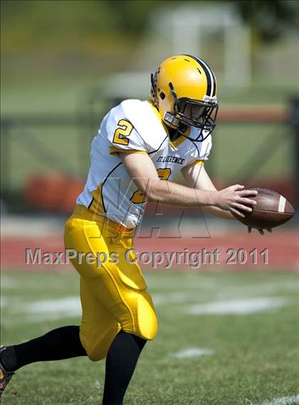 Thumbnail 3 in Lake Forest Academy vs. St. Laurence photogallery.