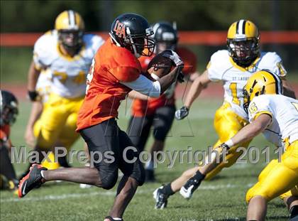 Thumbnail 3 in Lake Forest Academy vs. St. Laurence photogallery.