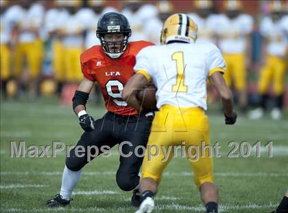 Thumbnail 3 in Lake Forest Academy vs. St. Laurence photogallery.