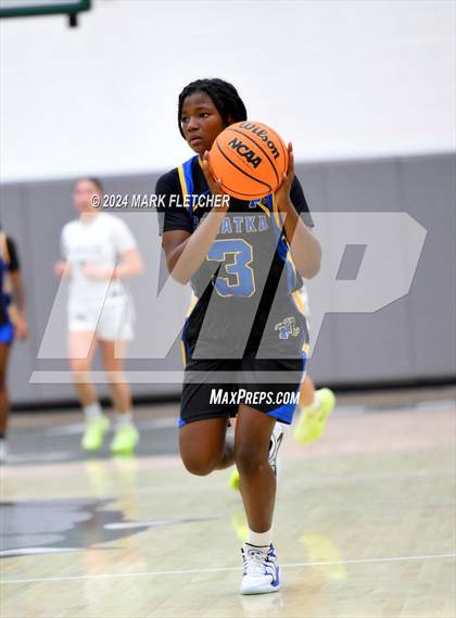 Thumbnail 1 in Flagler Palm Coast vs Palatka (Flagler Palm Coast Bulldog Holiday Classic) photogallery.