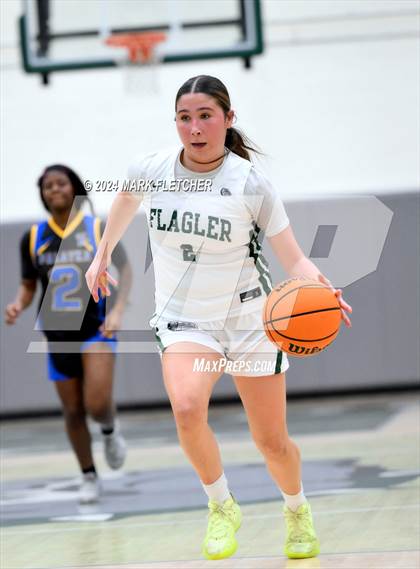 Thumbnail 1 in Flagler Palm Coast vs Palatka (Flagler Palm Coast Bulldog Holiday Classic) photogallery.