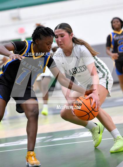 Thumbnail 2 in Flagler Palm Coast vs Palatka (Flagler Palm Coast Bulldog Holiday Classic) photogallery.