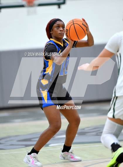Thumbnail 2 in Flagler Palm Coast vs Palatka (Flagler Palm Coast Bulldog Holiday Classic) photogallery.