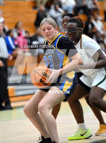 Thumbnail 2 in Flagler Palm Coast vs Palatka (Flagler Palm Coast Bulldog Holiday Classic) photogallery.