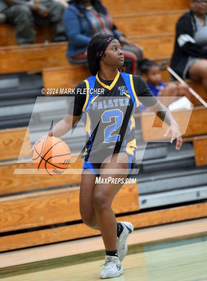 Thumbnail 3 in Flagler Palm Coast vs Palatka (Flagler Palm Coast Bulldog Holiday Classic) photogallery.
