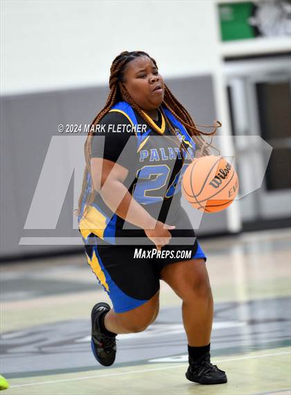 Thumbnail 3 in Flagler Palm Coast vs Palatka (Flagler Palm Coast Bulldog Holiday Classic) photogallery.