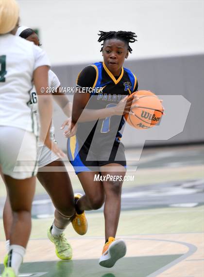 Thumbnail 3 in Flagler Palm Coast vs Palatka (Flagler Palm Coast Bulldog Holiday Classic) photogallery.