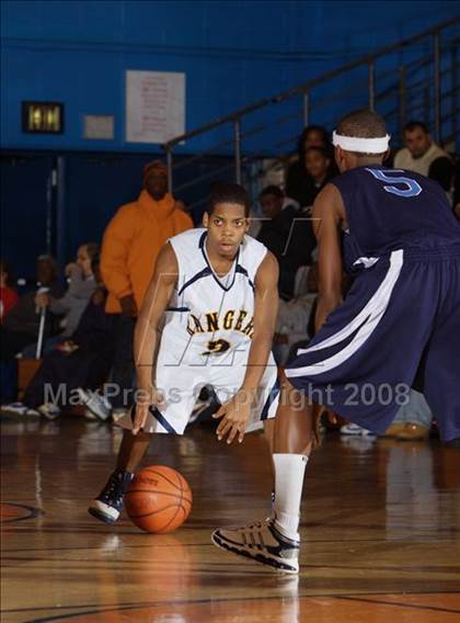Thumbnail 2 in Forest Hills vs Canarsie (Queens Jam Christmas Classic) photogallery.
