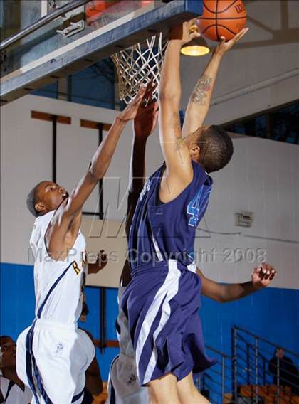 Thumbnail 3 in Forest Hills vs Canarsie (Queens Jam Christmas Classic) photogallery.