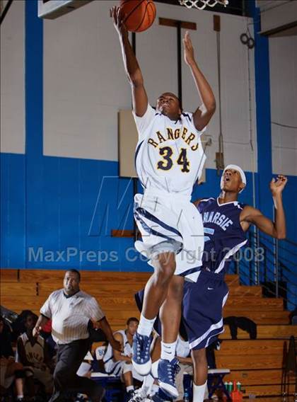 Thumbnail 1 in Forest Hills vs Canarsie (Queens Jam Christmas Classic) photogallery.